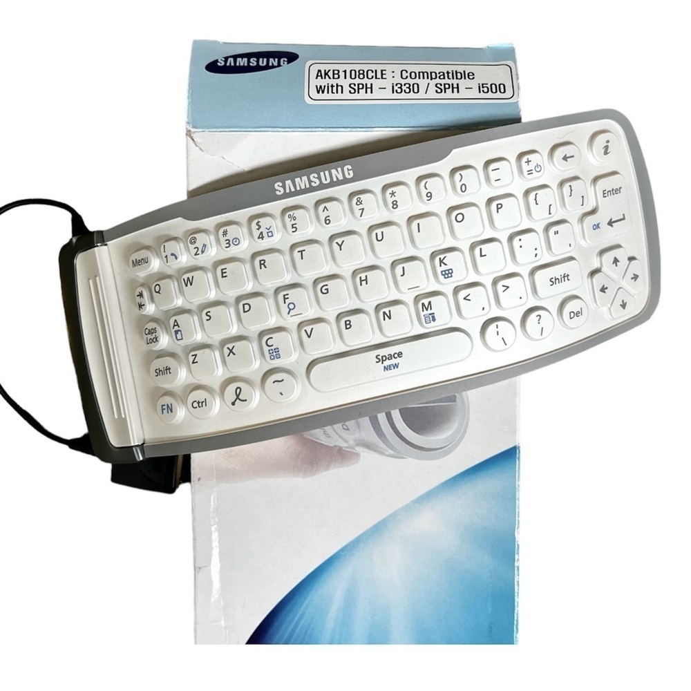 Samsung Portable Keyboard Compatible with SPH-i330 / SPH-i500 New in Box